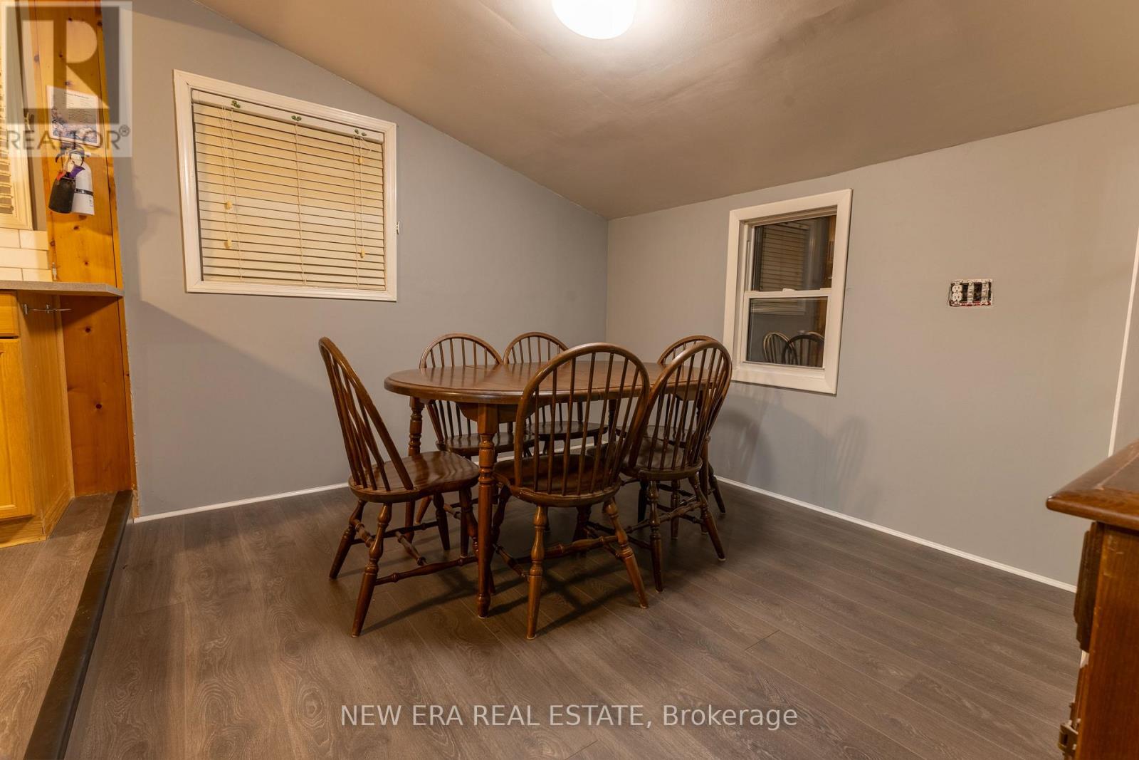276 Upper Queen Street Avenue, Thames Centre, Ontario  N0M 2P0 - Photo 10 - X13882686