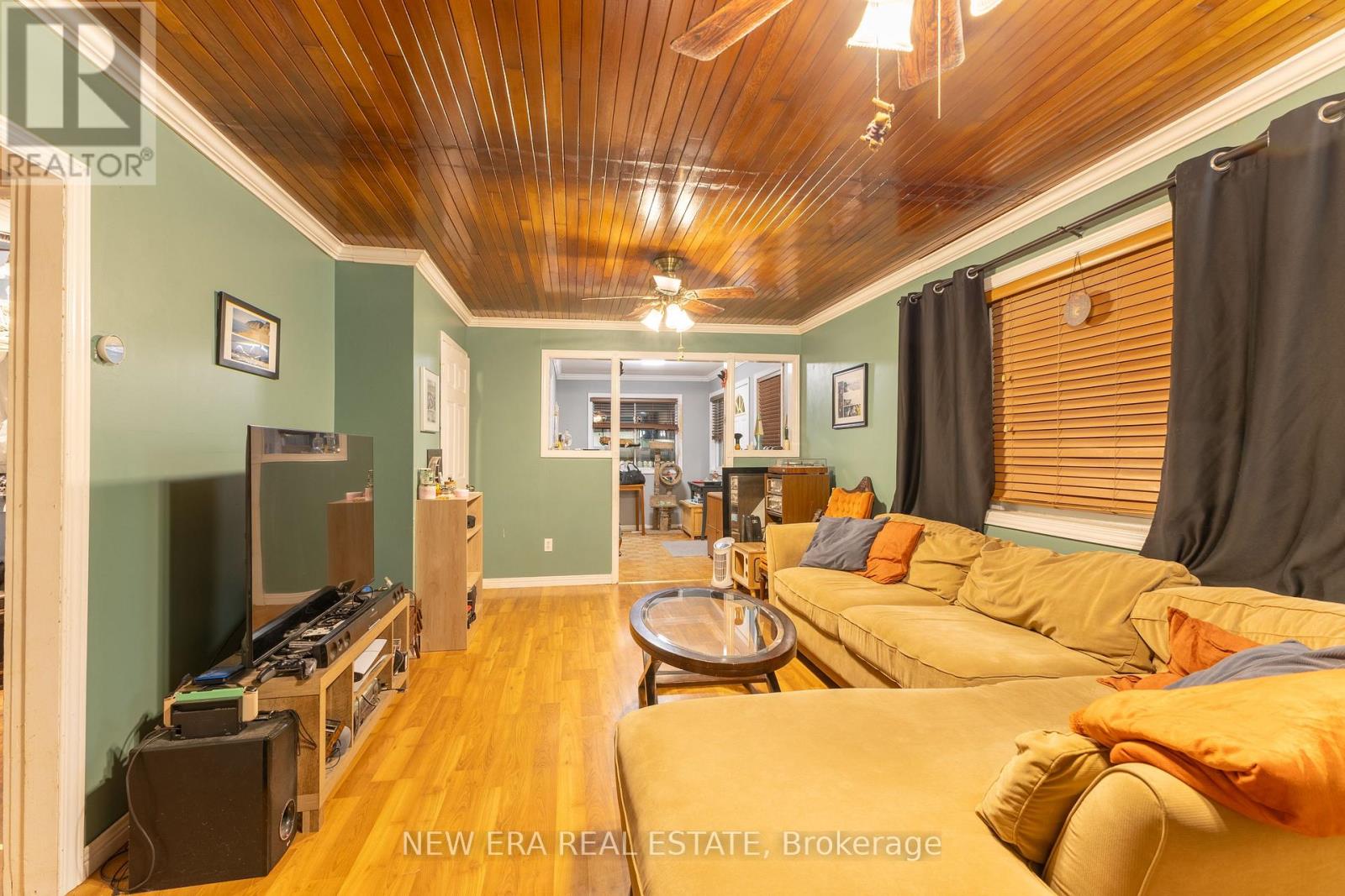 276 Upper Queen Street Avenue, Thames Centre, Ontario  N0M 2P0 - Photo 9 - X13882686
