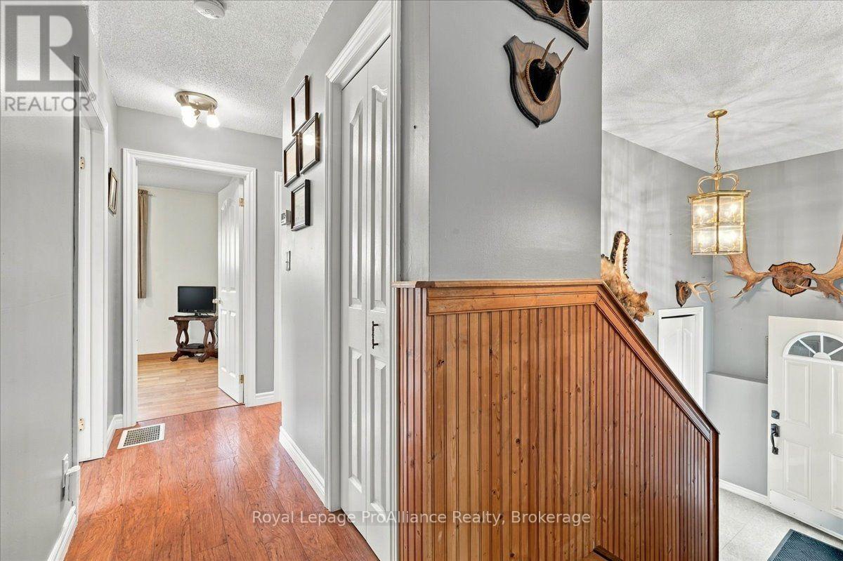 4 Bogart Crescent, Belleville, Ontario  K8P 5E8 - Photo 11 - X13882770