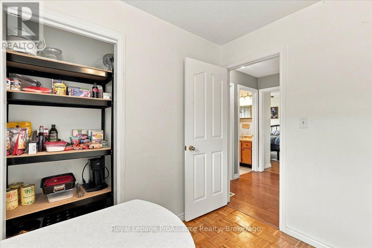 4 Bogart Crescent, Belleville, Ontario  K8P 5E8 - Photo 15 - X13882770