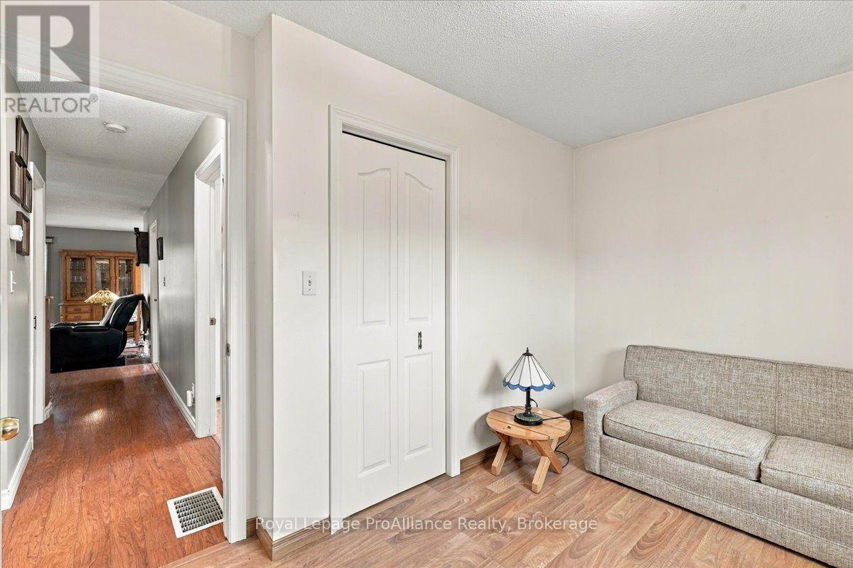 4 Bogart Crescent, Belleville, Ontario  K8P 5E8 - Photo 16 - X13882770