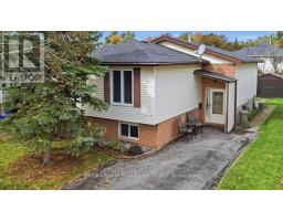 4 BOGART CRESCENT, Belleville, Ontario