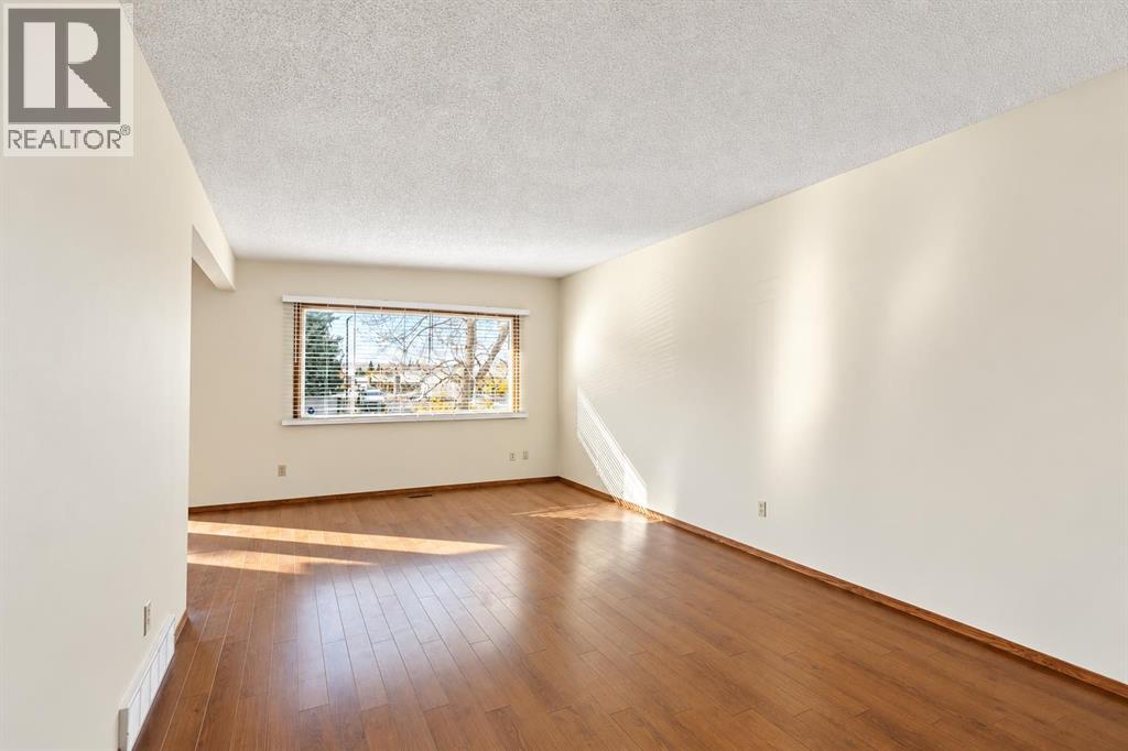 20 Silver Springs Drive NW