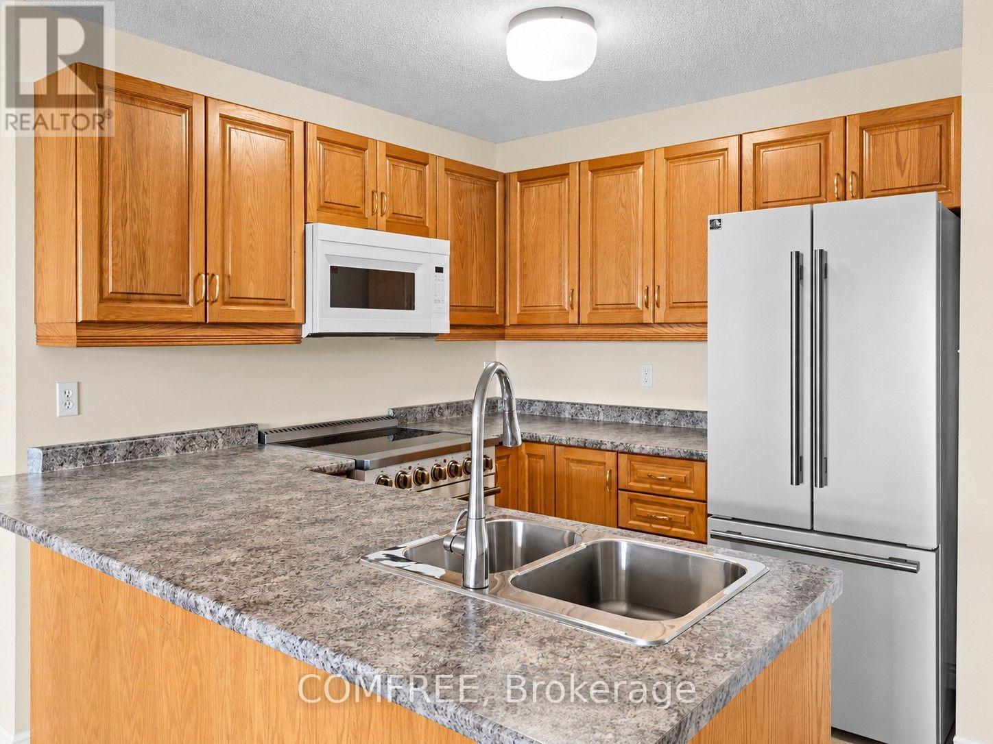 409 - 3000 Sandwich Street, Windsor, Ontario N9C 4G3 - Photo 5 - X13882776