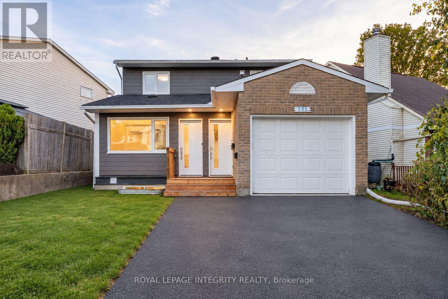B - 775 KINGFISHER CRESCENT, Ottawa, Ontario
