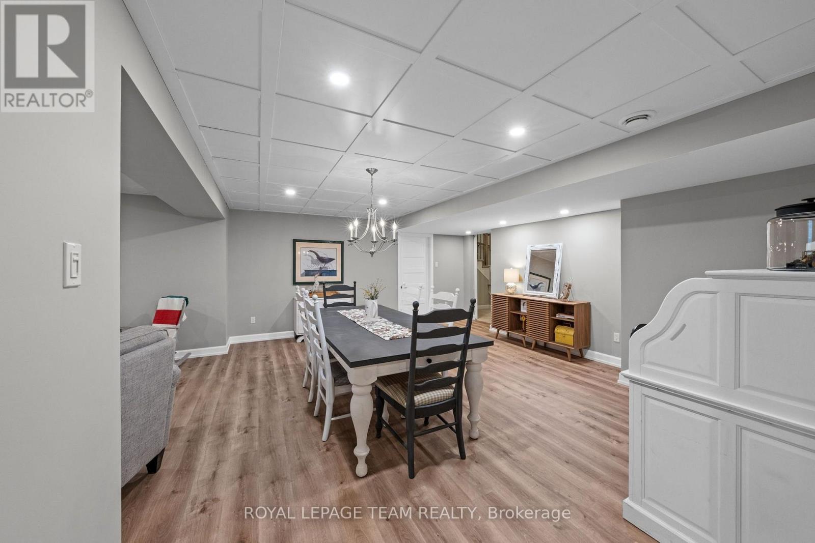 433 Aurora Street, Russell, Ontario  K4R 0L3 - Photo 33 - X13882842