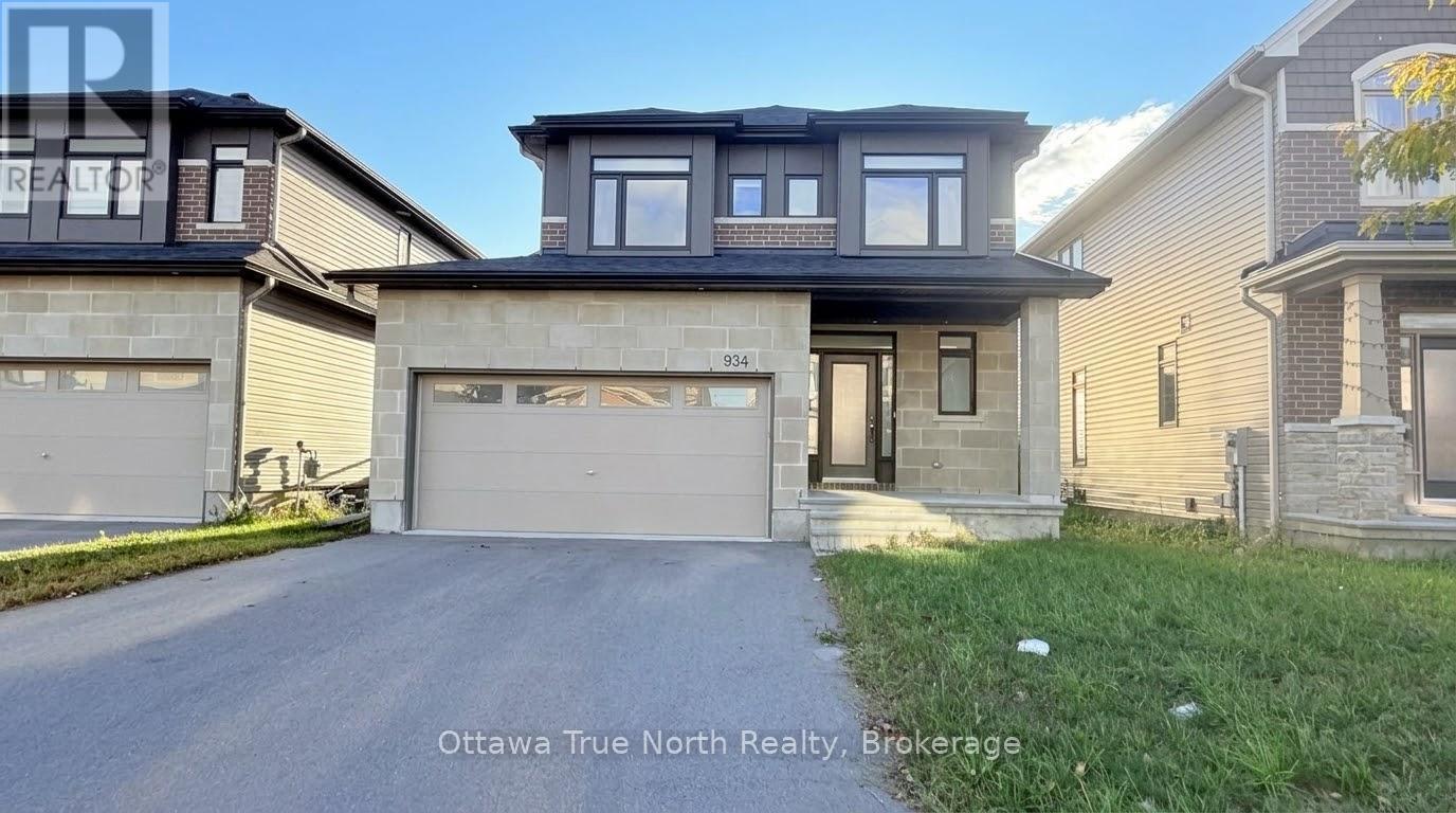 934 Embankment Street, Ottawa, Ontario  K2S 2P6 - Photo 2 - X13882874