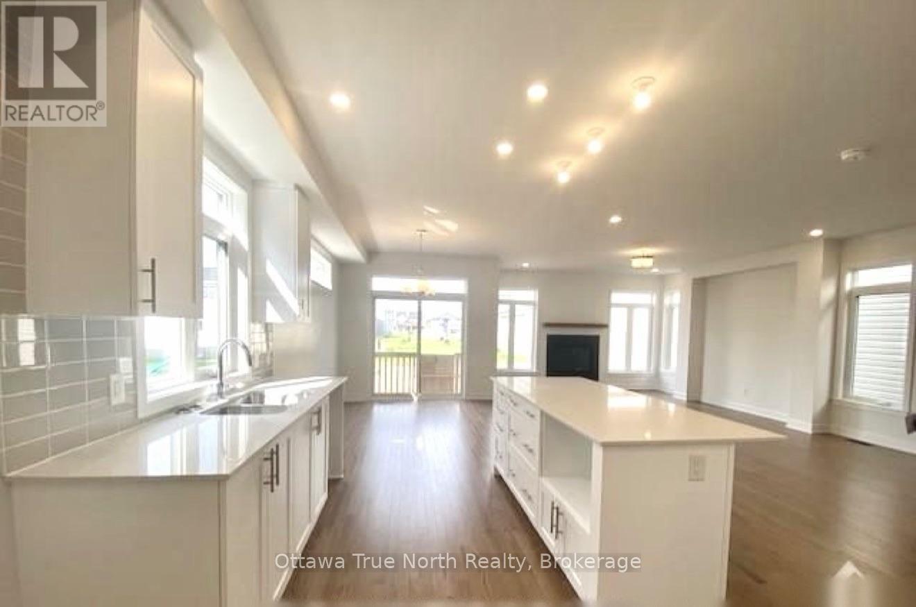 934 Embankment Street, Ottawa, Ontario  K2S 2P6 - Photo 9 - X13882874