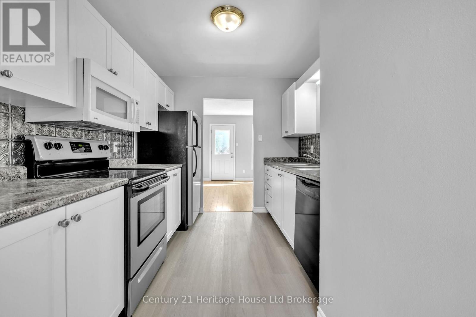 2 - 1135 Nellis Street, Woodstock, Ontario  N4T 1P7 - Photo 10 - X13882920