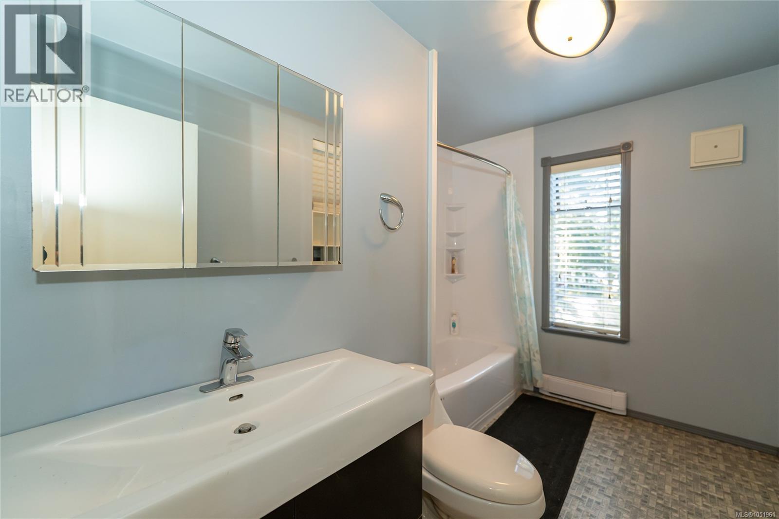821 Ebadora Lane