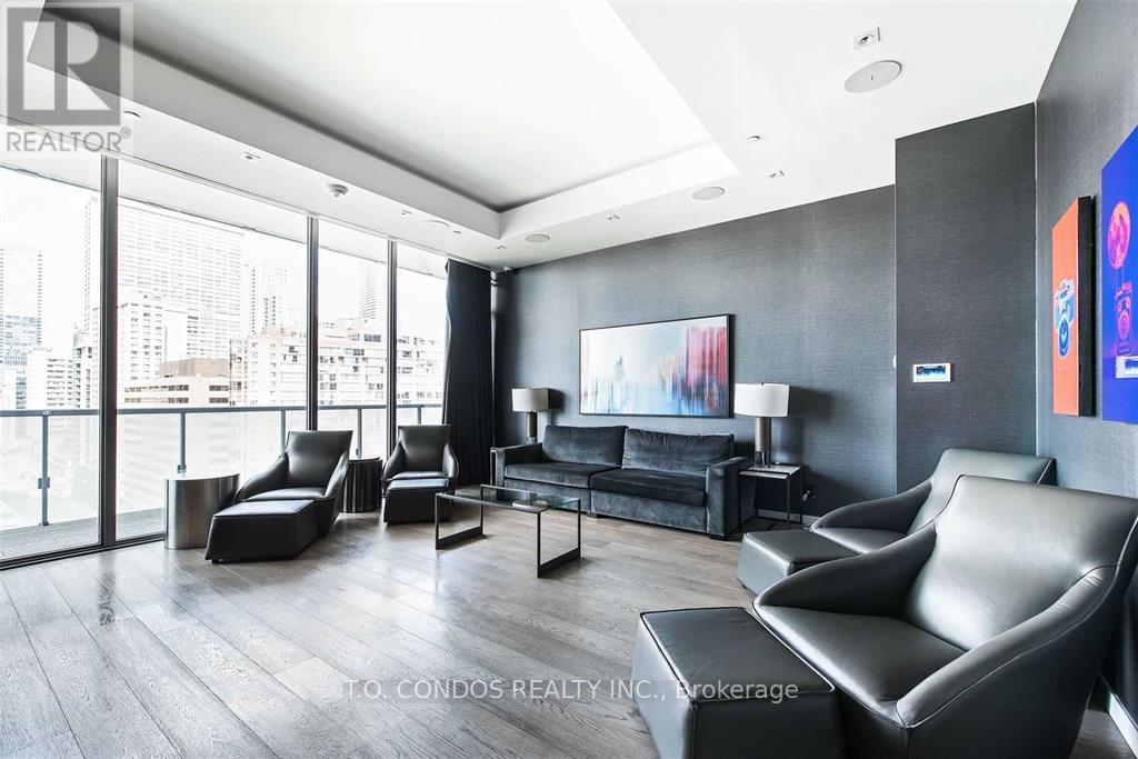 920 - 57 St. Joseph Street, Toronto, Ontario  M5S 0C5 - Photo 12 - C13882780