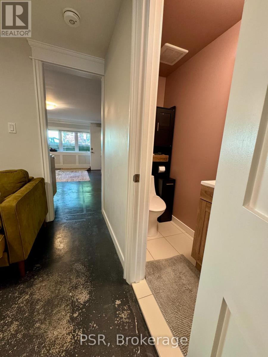 Lower A - 76 Thirty Fifth Street N, Toronto (Long Branch), Ontario  M8W 3K4 - Photo 18 - W13700550