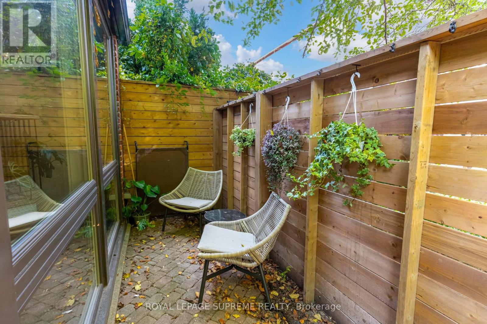 767 Euclid Avenue, Toronto, Ontario  M6G 2V3 - Photo 16 - C13882836