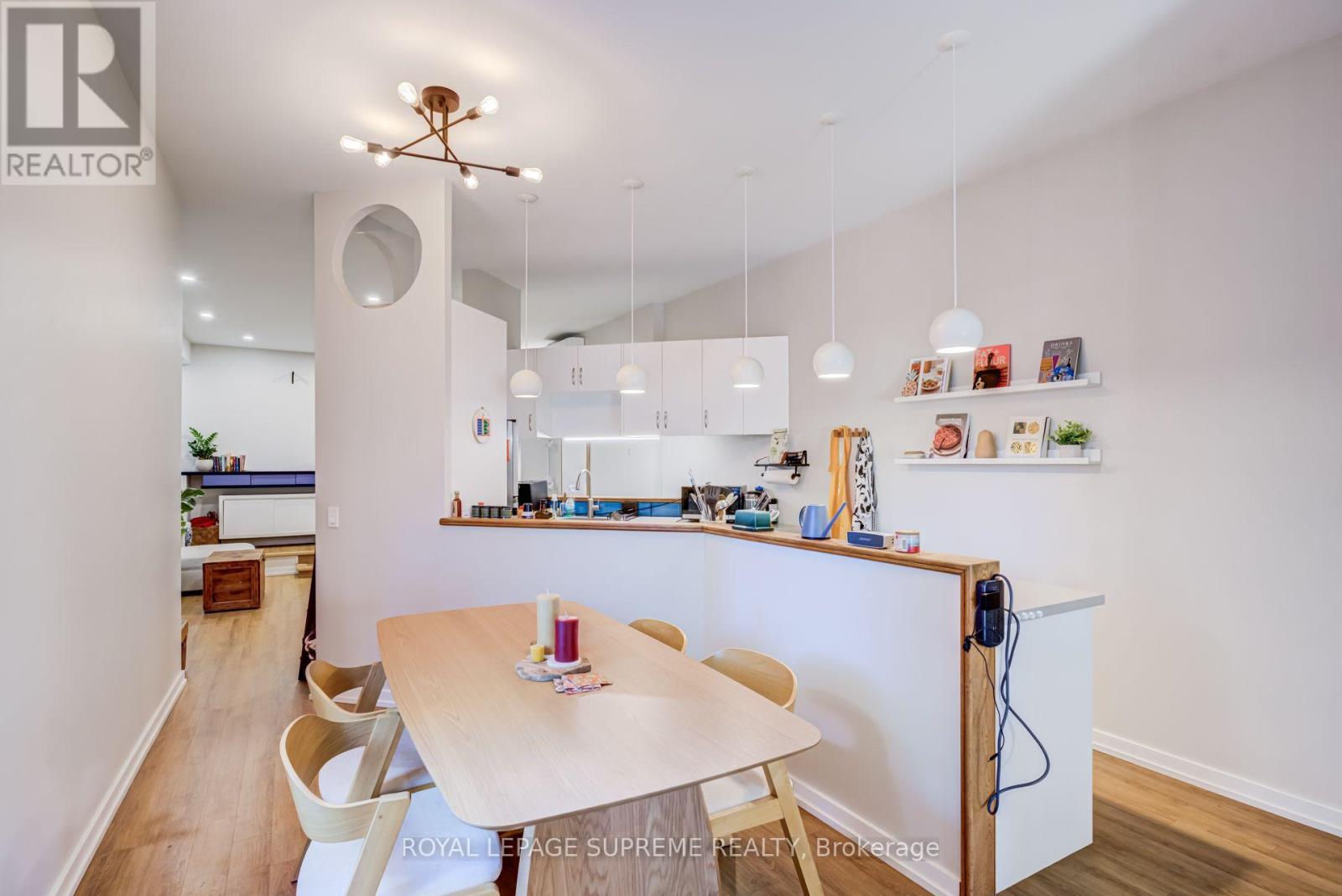 767 Euclid Avenue, Toronto, Ontario  M6G 2V3 - Photo 7 - C13882836