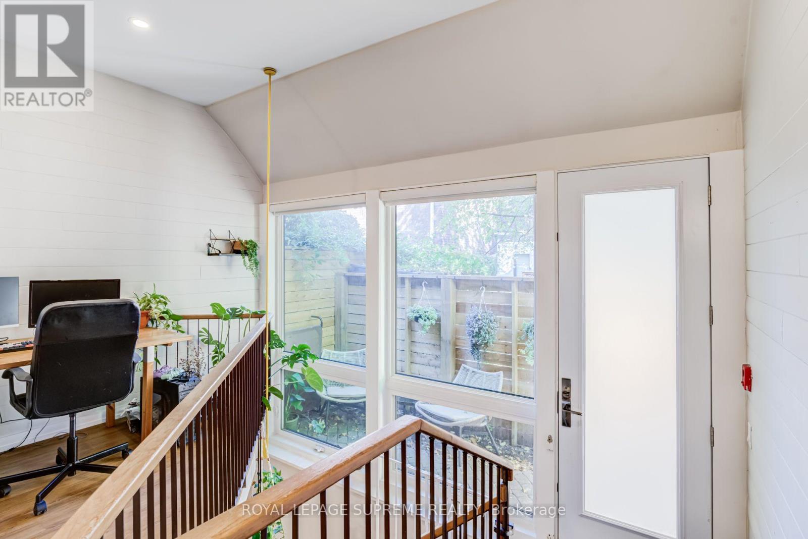 767 Euclid Avenue, Toronto, Ontario  M6G 2V3 - Photo 9 - C13882836