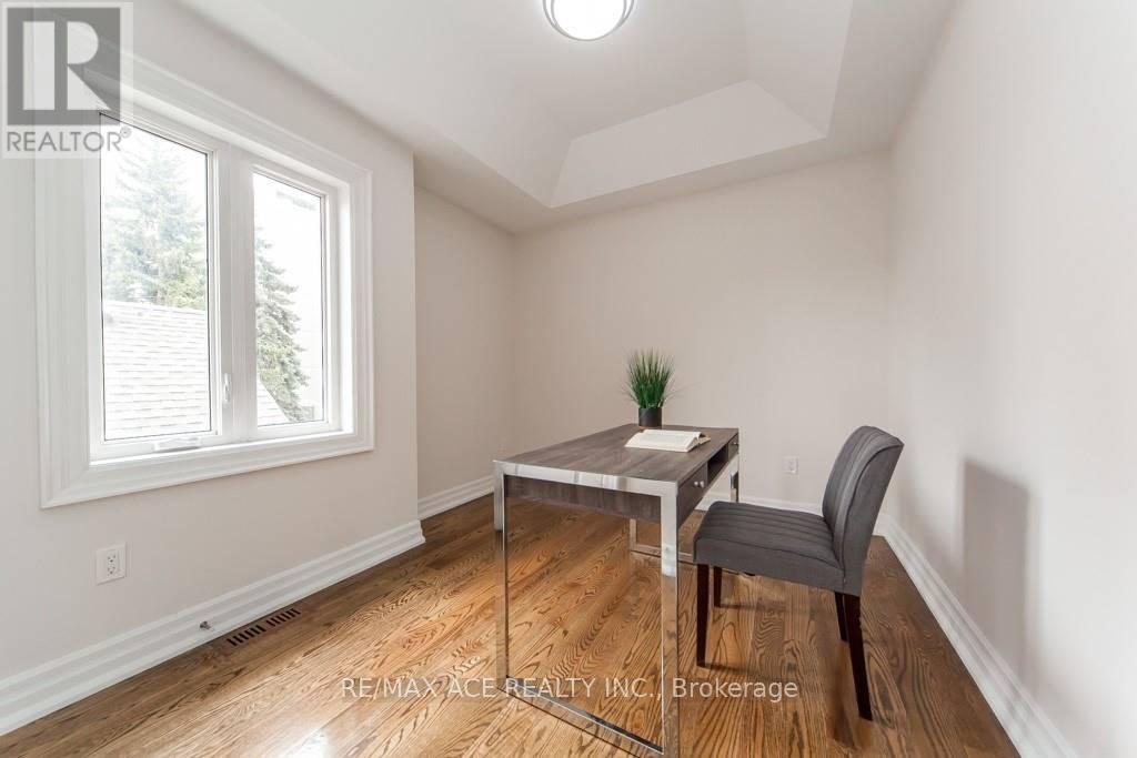 48a Leyton Avenue, Toronto, Ontario  M1L 3T7 - Photo 14 - E13867674