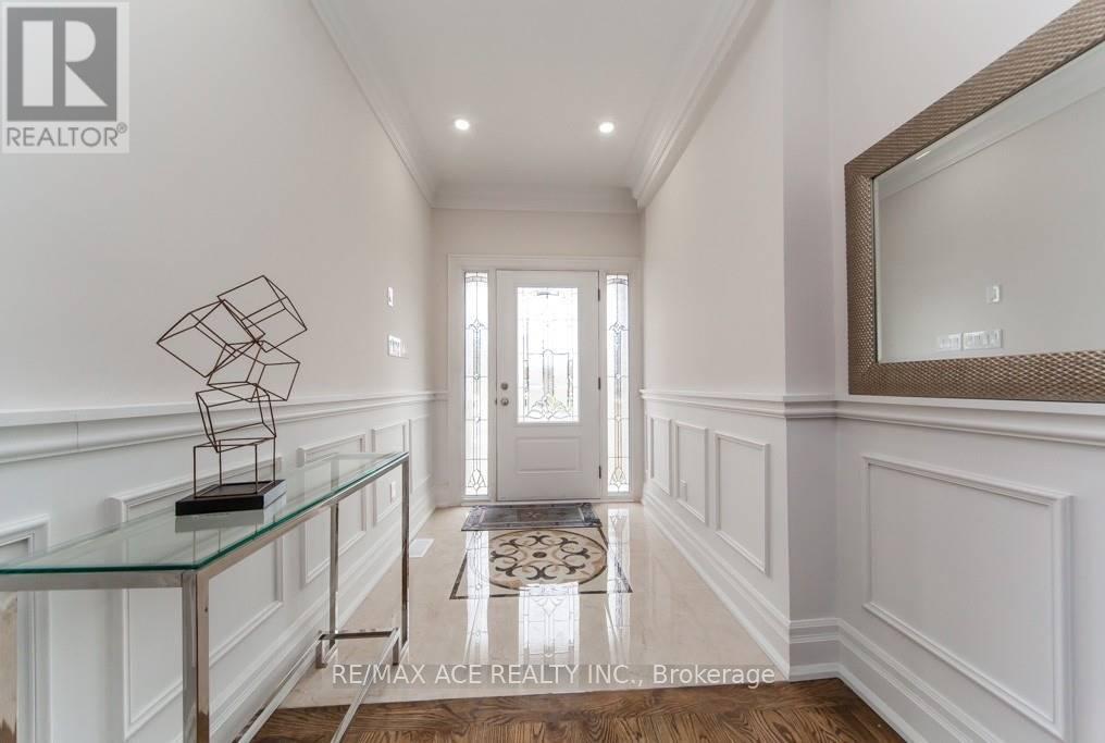 48a Leyton Avenue, Toronto, Ontario  M1L 3T7 - Photo 3 - E13867674