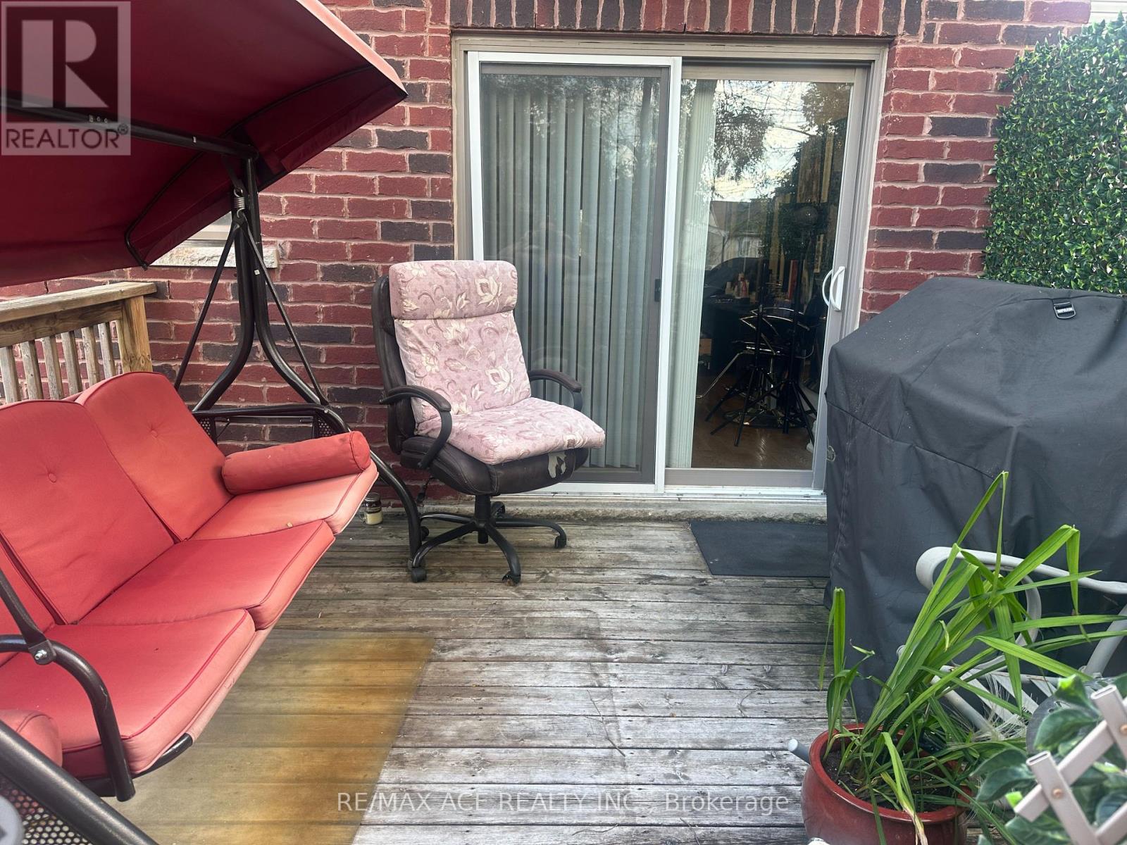 48a Leyton Avenue, Toronto, Ontario  M1L 3T7 - Photo 20 - E13867674