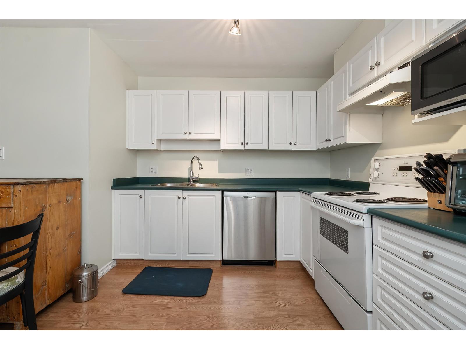 206 33708 King Road, Abbotsford, British Columbia  V2S 8C6 - Photo 10 - R3173897