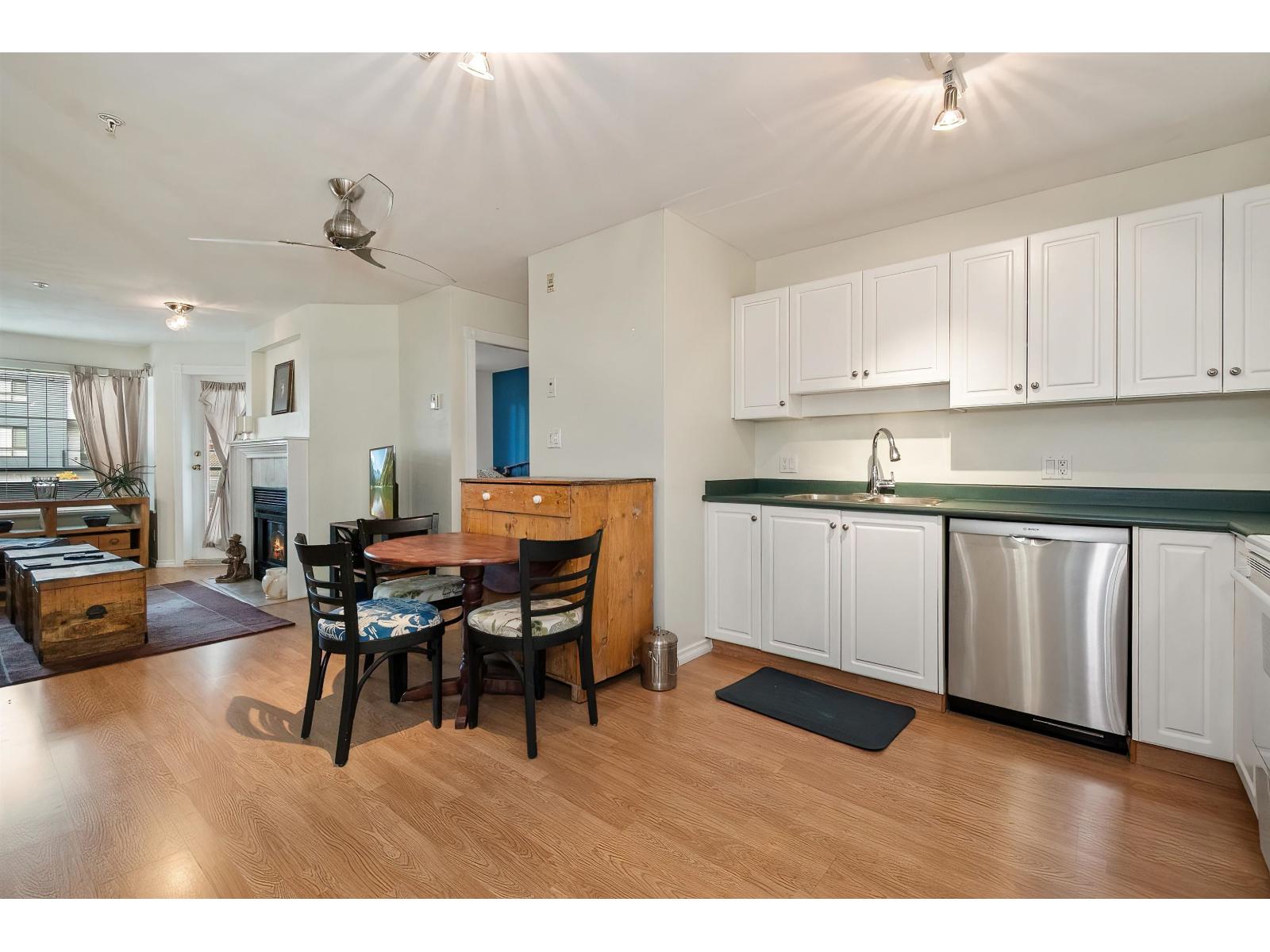 206 33708 King Road, Abbotsford, British Columbia  V2S 8C6 - Photo 11 - R3173897