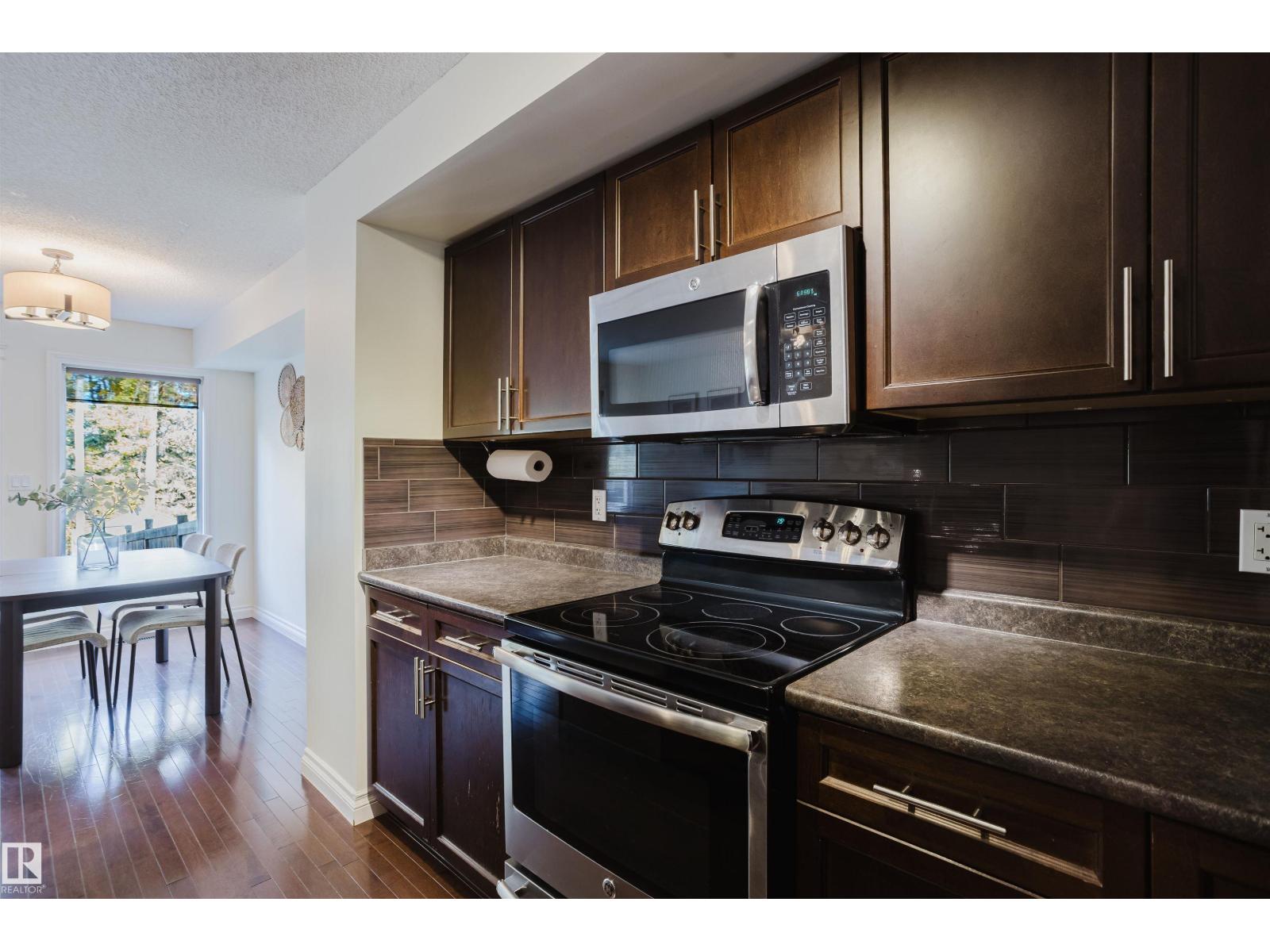 44 HAMILTON CT