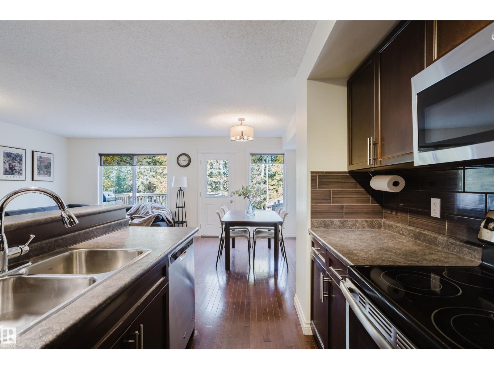 44 HAMILTON CT