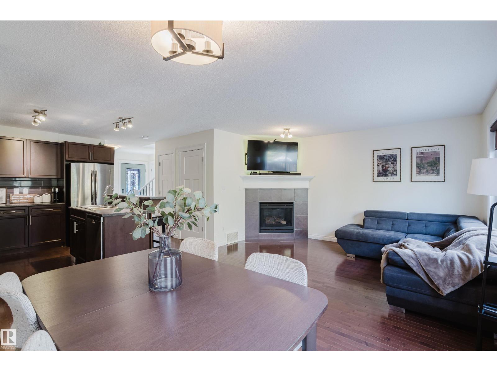 44 HAMILTON CT