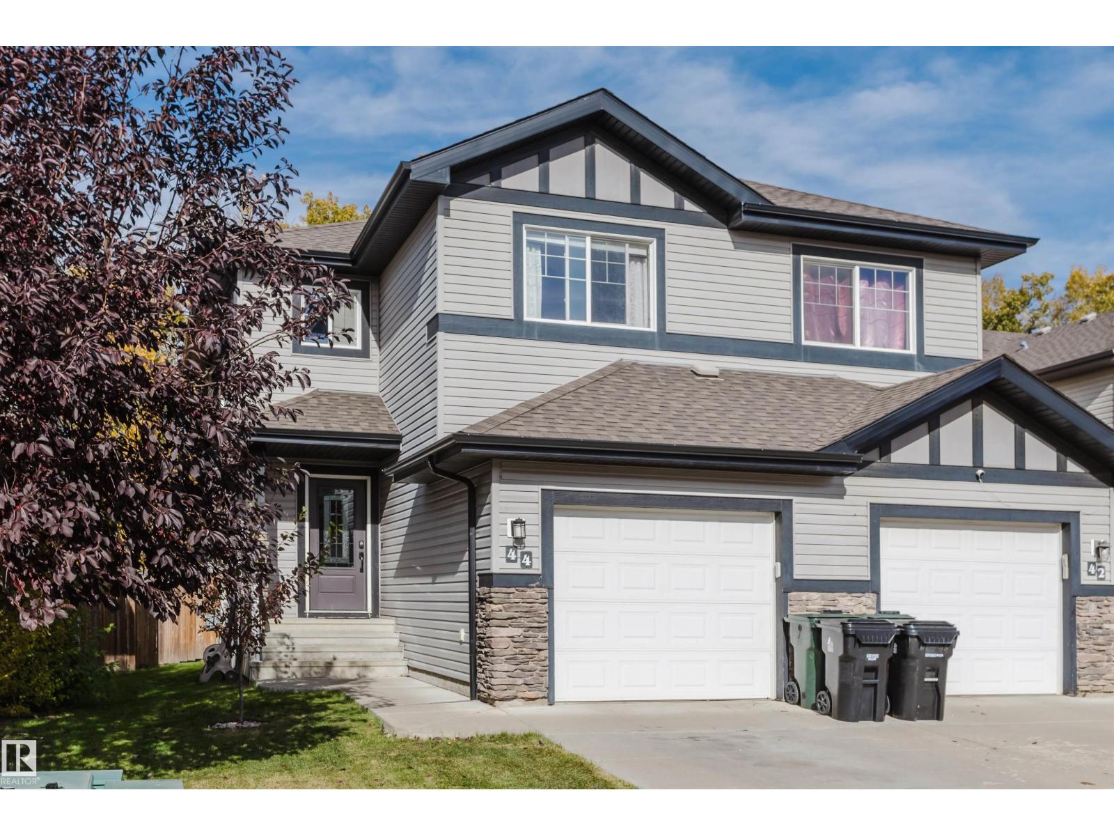 44 HAMILTON CT