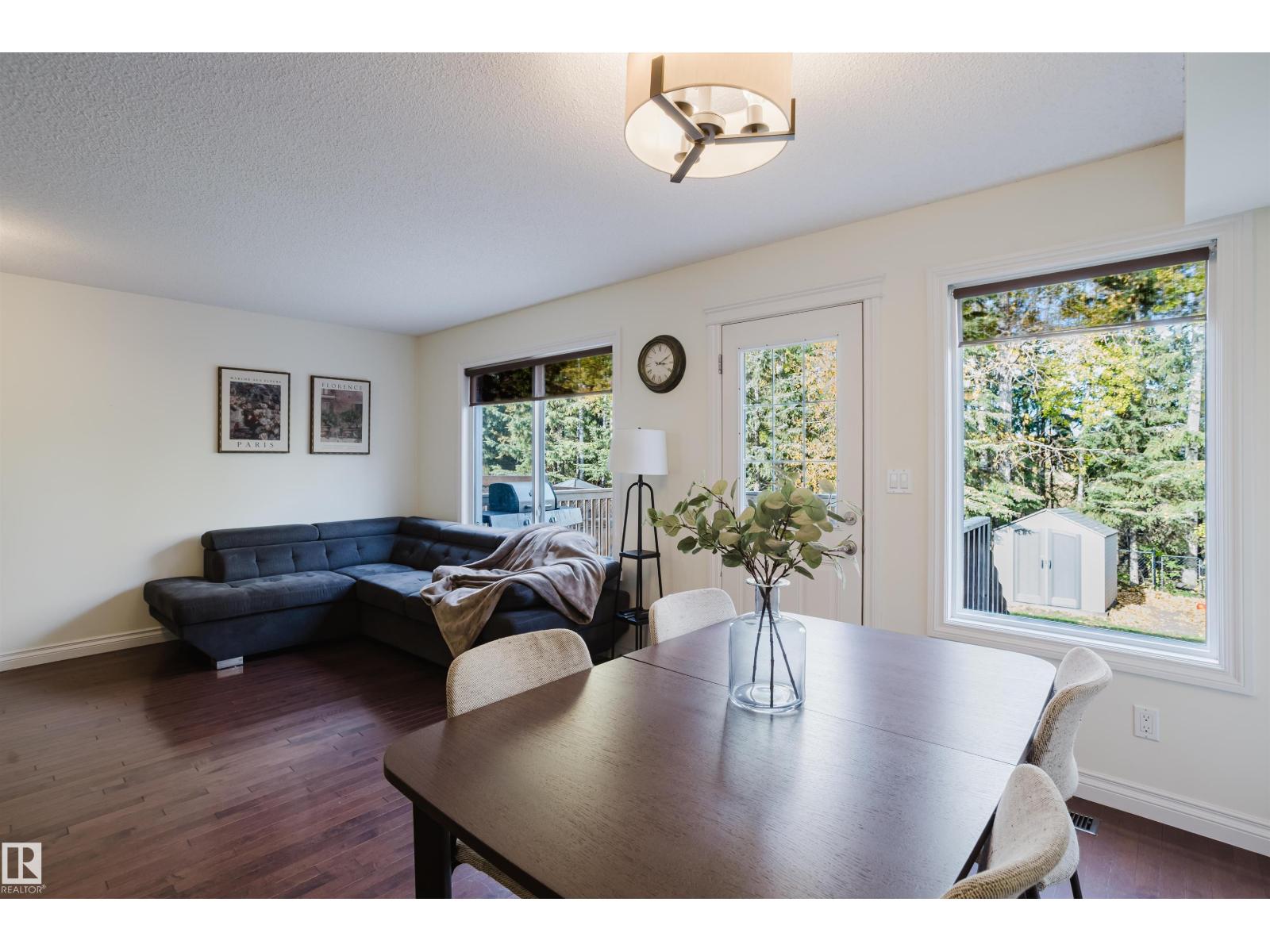 44 HAMILTON CT