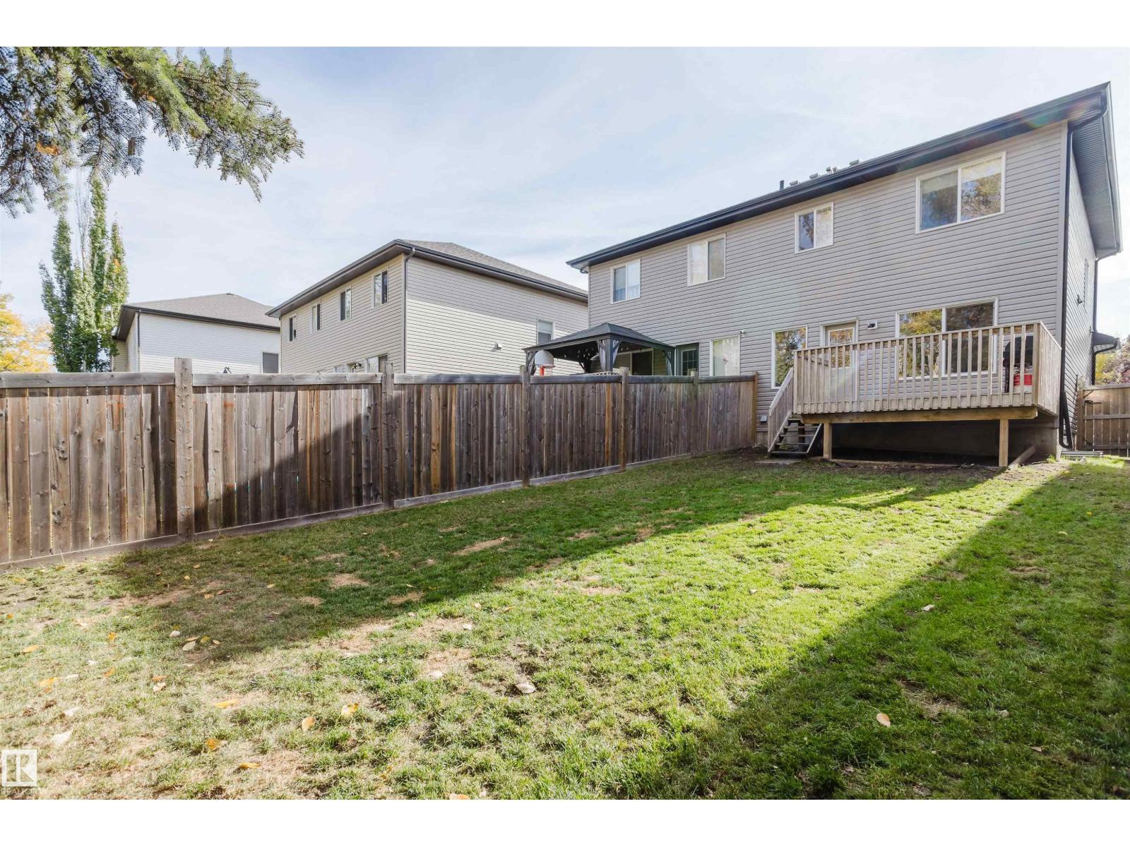 44 HAMILTON CT