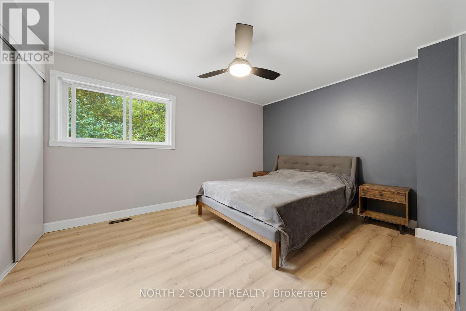 74 Leo Boulevard, Wasaga Beach, Ontario  L9Z 1C5 - Photo 18 - S13882832