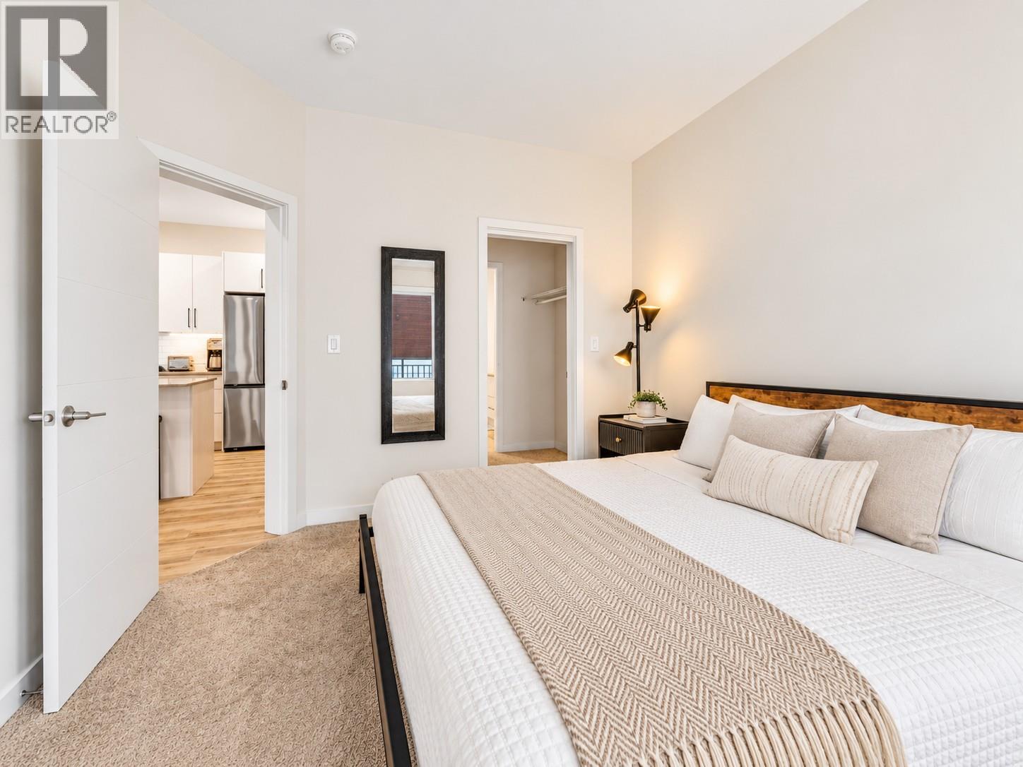 13417 Lakeshore Drive Unit# 113