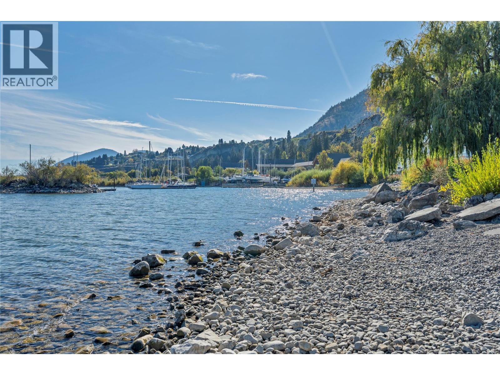 13417 Lakeshore Drive Unit# 113