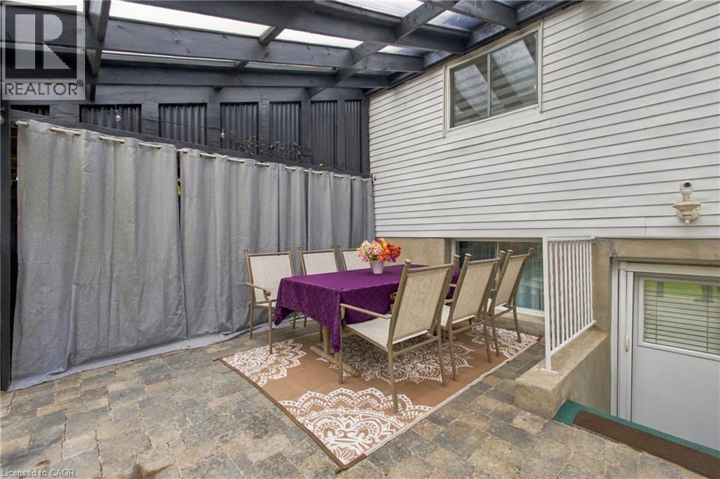 802 Strasburg Road, Kitchener, Ontario  N2E 2Y3 - Photo 34 - 40867588