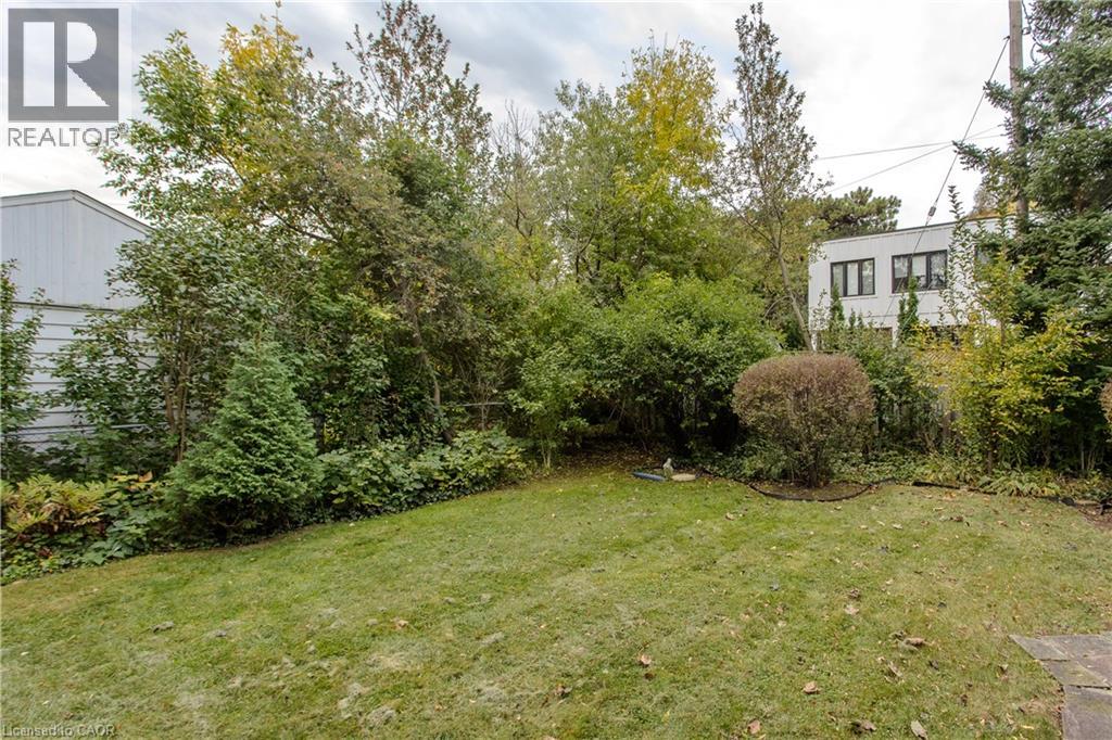 2104 Emerald Crescent, Burlington, Ontario  L7R 1N3 - Photo 4 - 40869839
