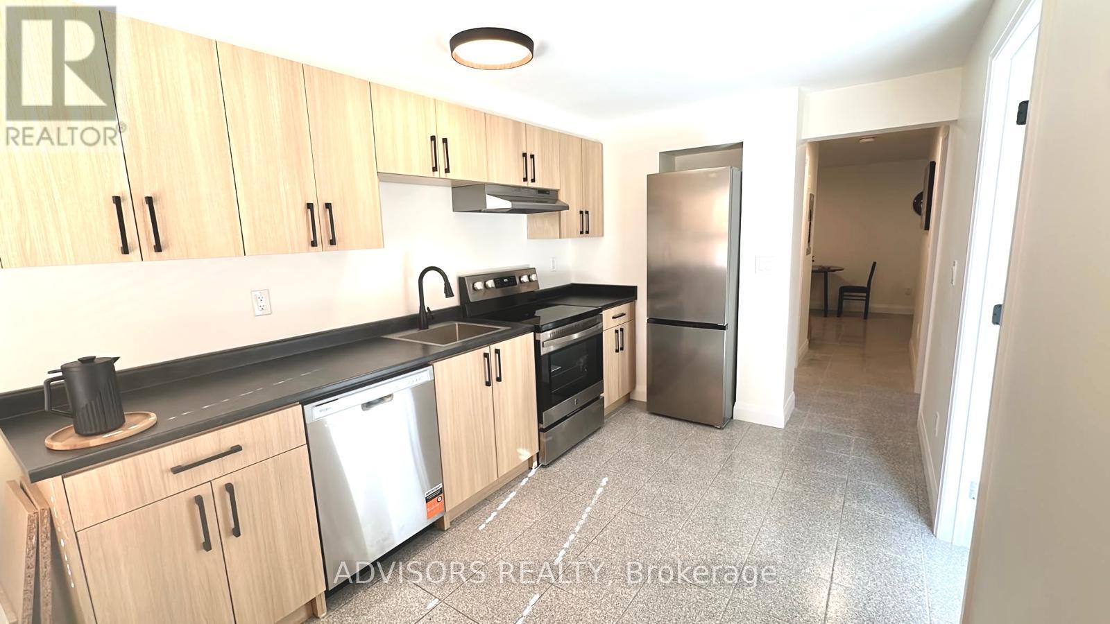 4 - 3717 Lakeshore Boulevard W, Toronto, Ontario  M8W 1P8 - Photo 6 - W13882818