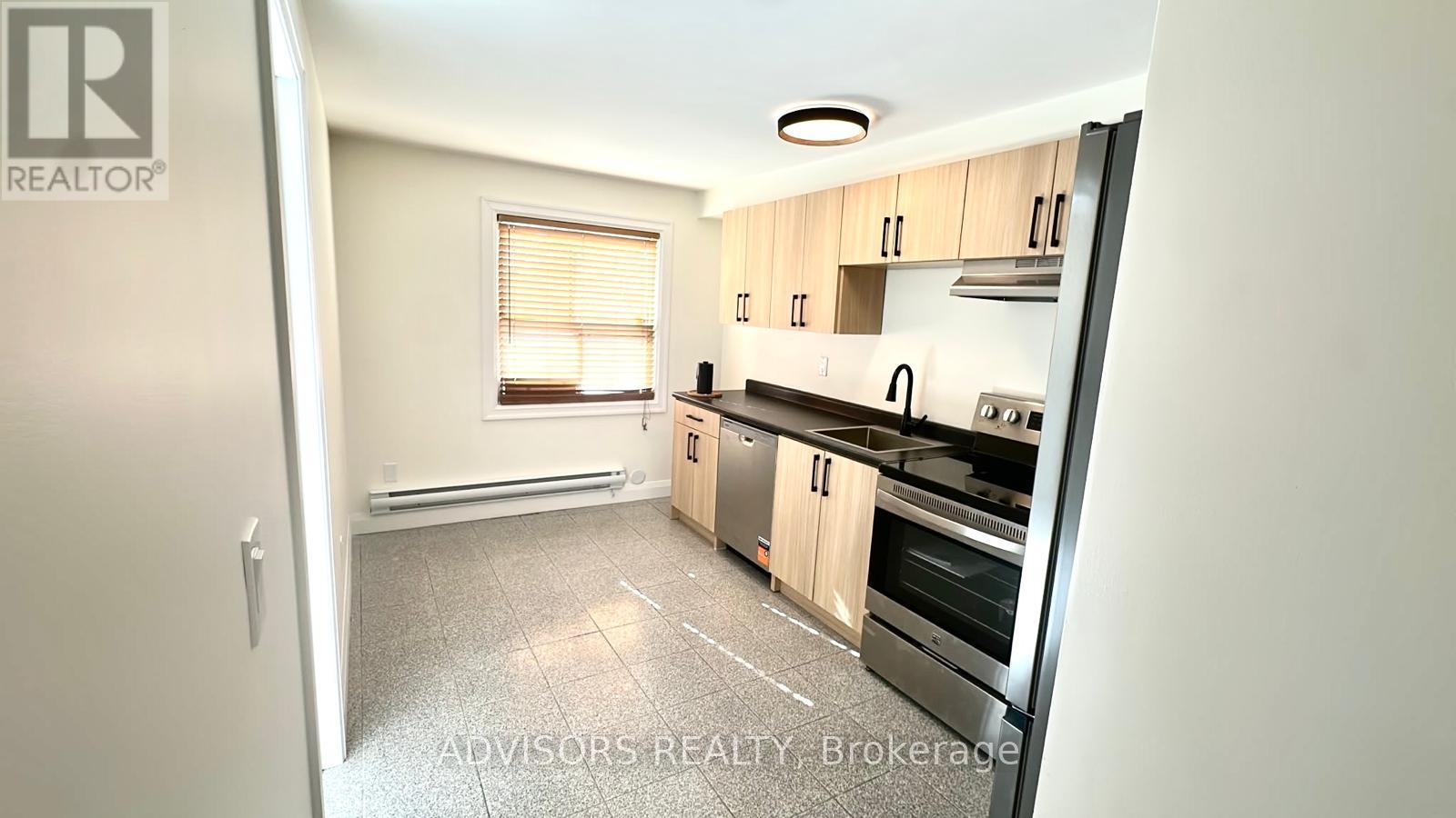 4 - 3717 Lakeshore Boulevard W, Toronto, Ontario  M8W 1P8 - Photo 7 - W13882818