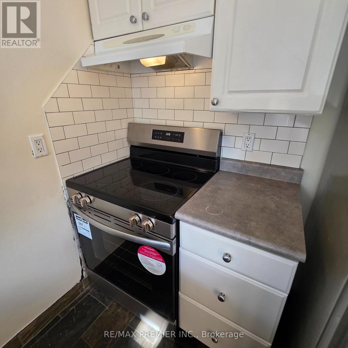 103 - 1487 King Upper Street W, Toronto, Ontario  M6K 1J4 - Photo 9 - W13882820