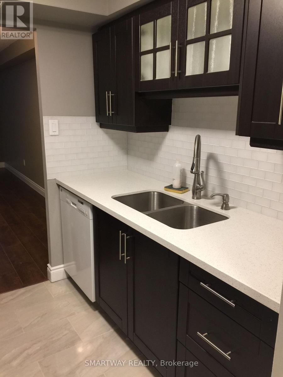 507 - 4 Lisa Street, Brampton, Ontario  L6T 4B6 - Photo 6 - W13882826
