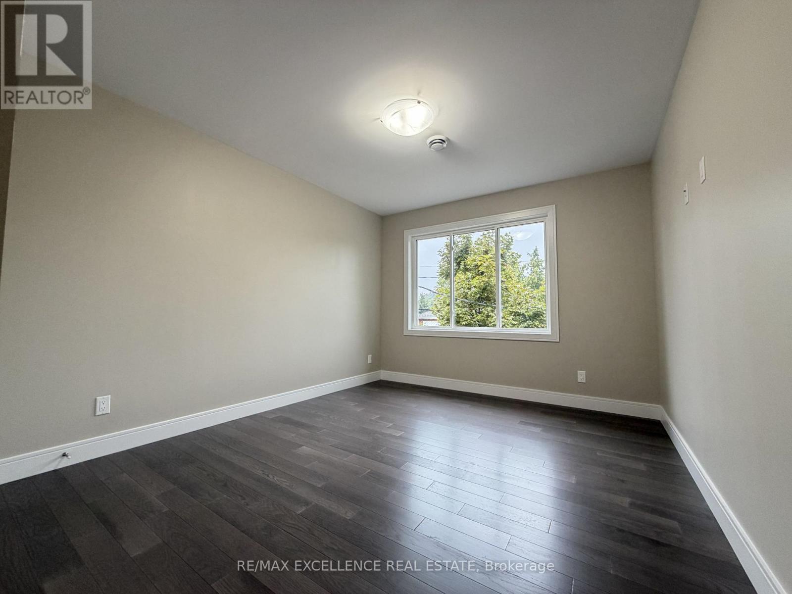 18 Huff Avenue, Brantford, Ontario  N3R 2A3 - Photo 11 - X13882748