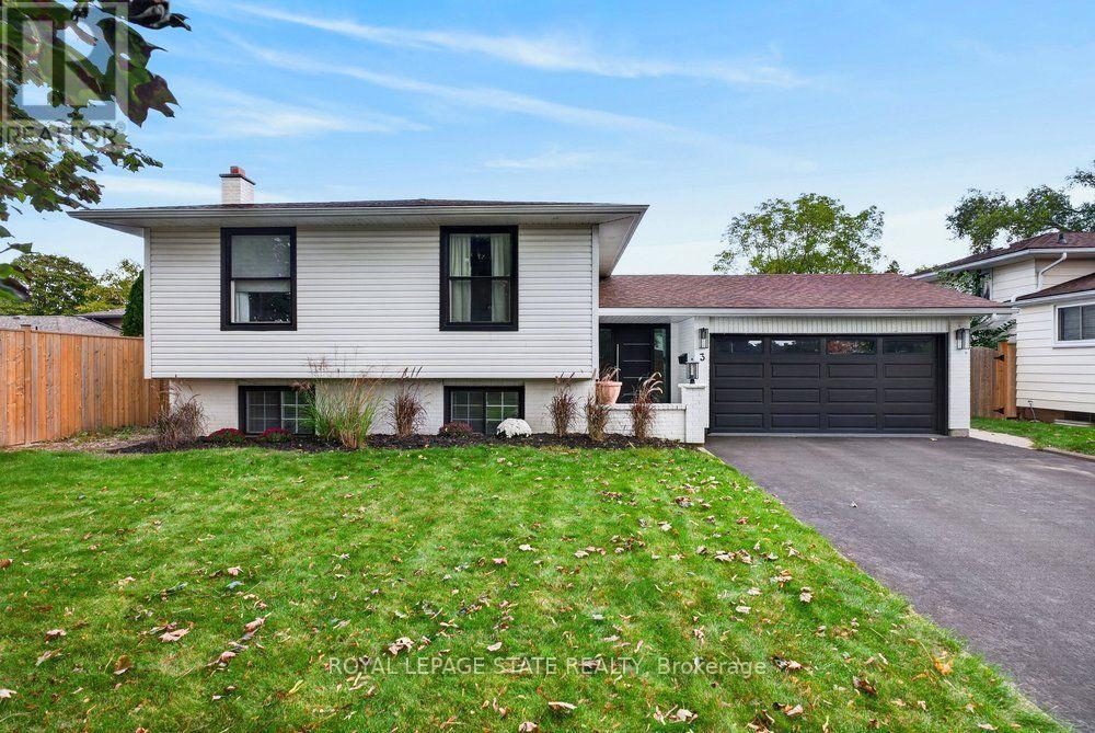 3 REGATTA DRIVE, St. Catharines, Ontario