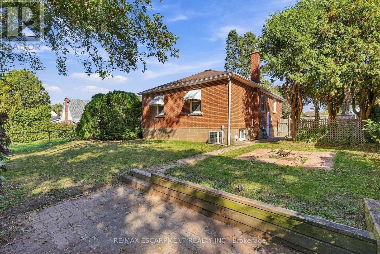 7 Sheldon Street, Hamilton, Ontario  L9H 4P3 - Photo 43 - X13882800