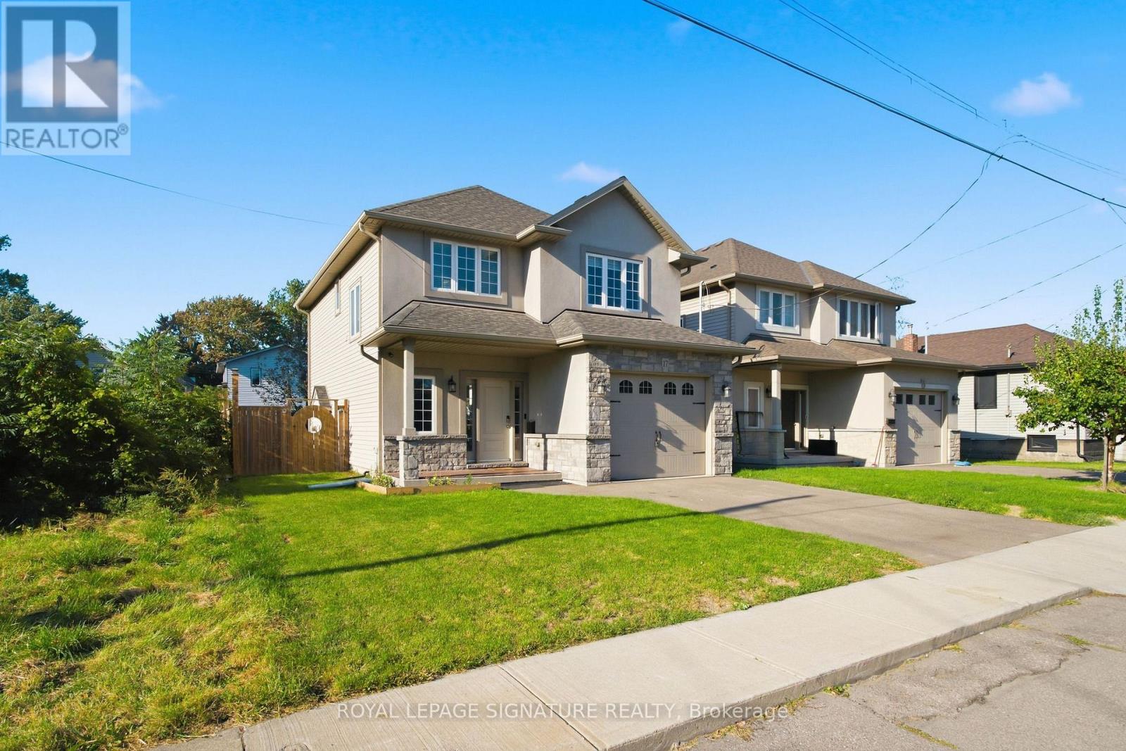 17 Lagoon Avenue, Hamilton, Ontario  L8H 7C4 - Photo 3 - X13882814