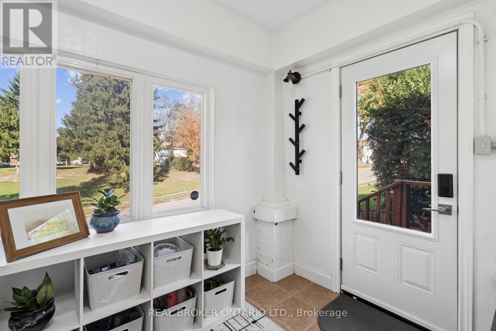 324 Daly Street, Minto, Ontario  N0G 2P0 - Photo 5 - X13882898