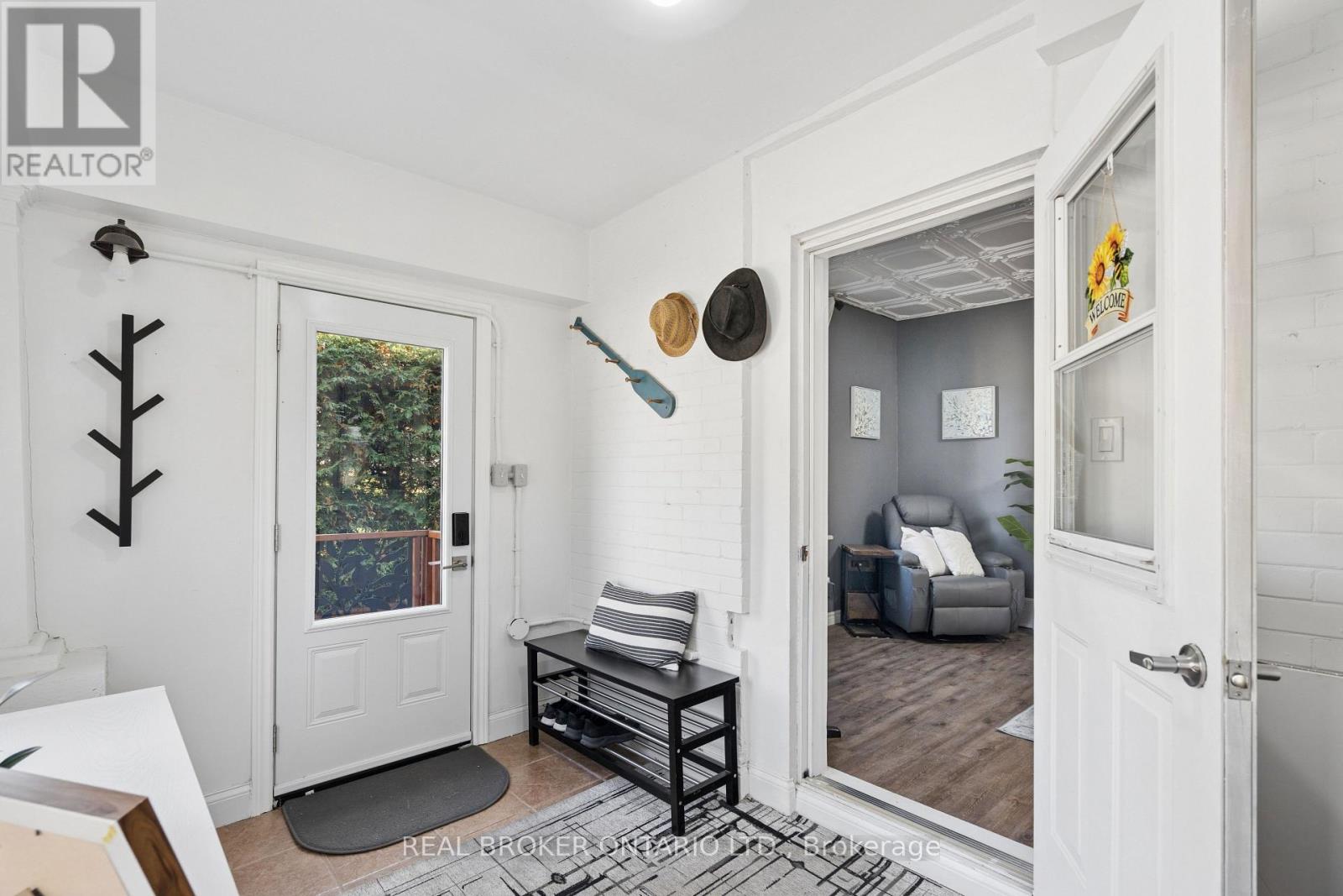 324 Daly Street, Minto, Ontario  N0G 2P0 - Photo 6 - X13882898