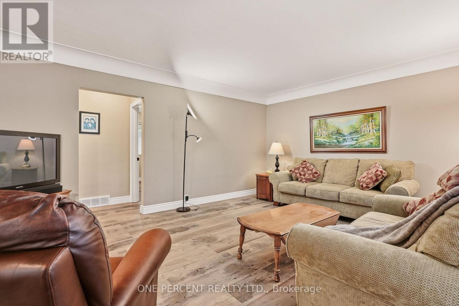 137 Terrace Drive, Hamilton, Ontario  L9A 2Y8 - Photo 6 - X13882938