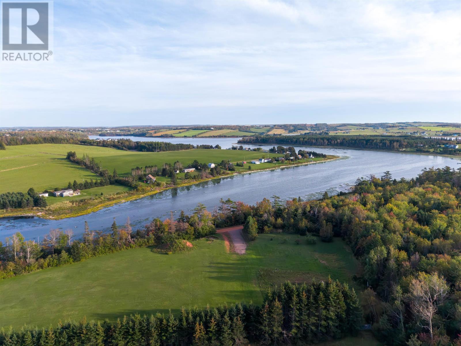 250 Pinegrove 26-2 Road, Long River, Prince Edward Island  C0B 1M0 - Photo 2 - 202625644