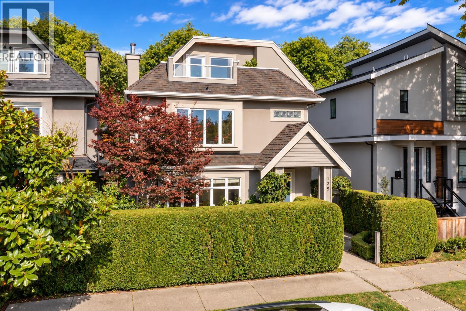 135 E 43RD AVENUE