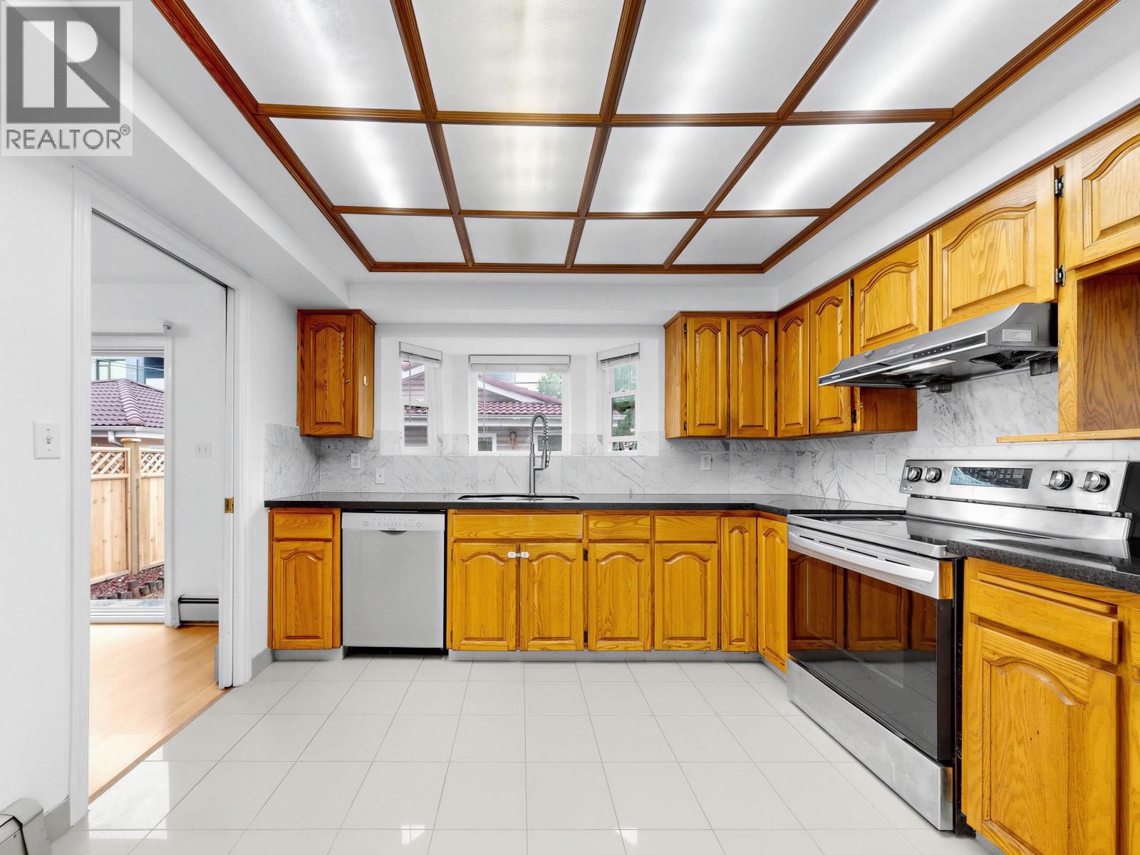 8377 Shaughnessy Street, Vancouver, British Columbia  V6P 3Y1 - Photo 7 - R3162181