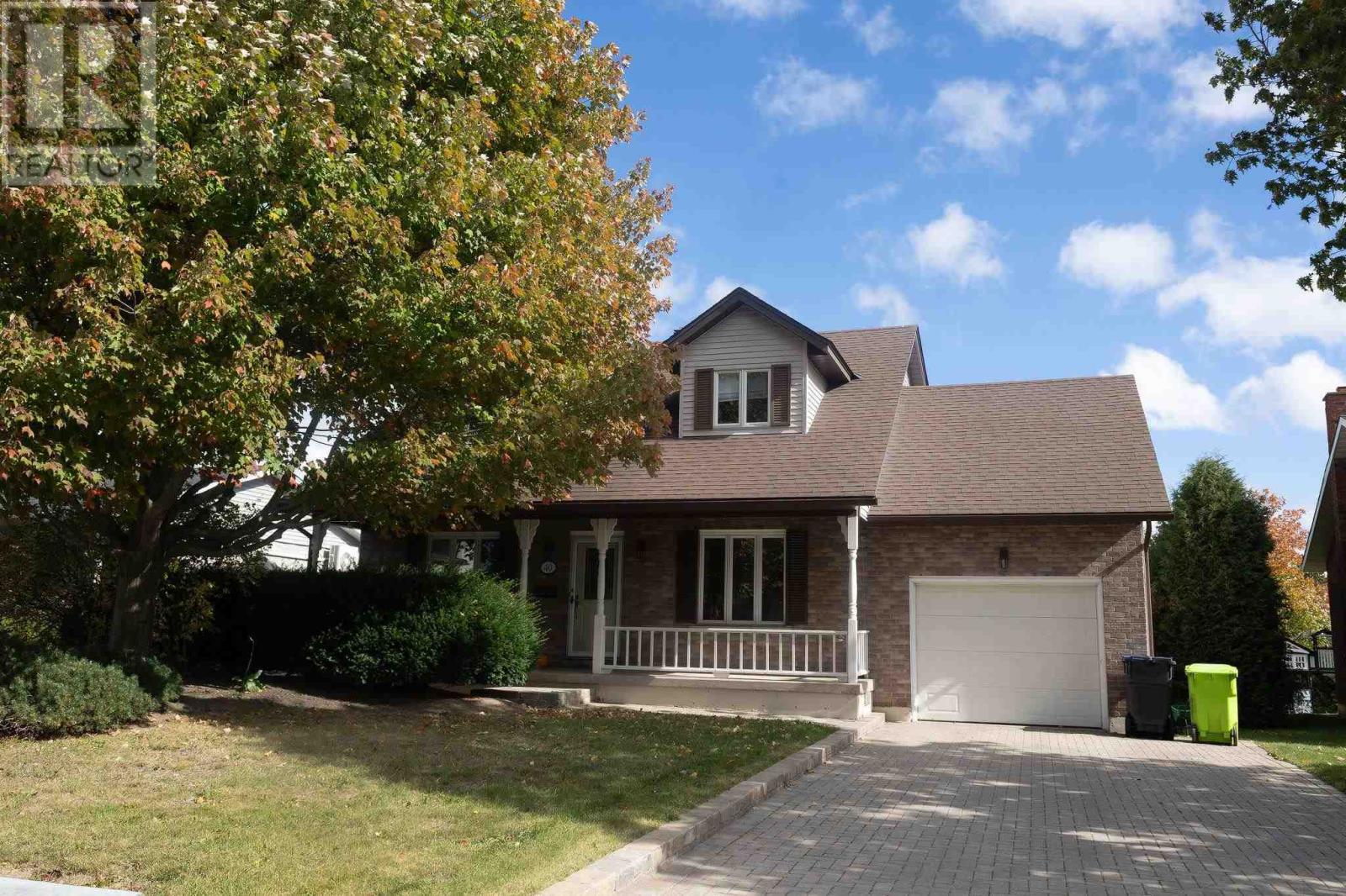 40 Burton Rd, Sault Ste. Marie, Ontario  P6B 5X1 - Photo 1 - SM262840